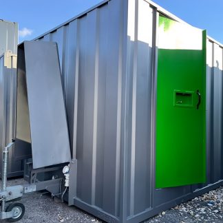 12 x 7.5ft Towable Mobile Welfare Unit With Diesel Generator